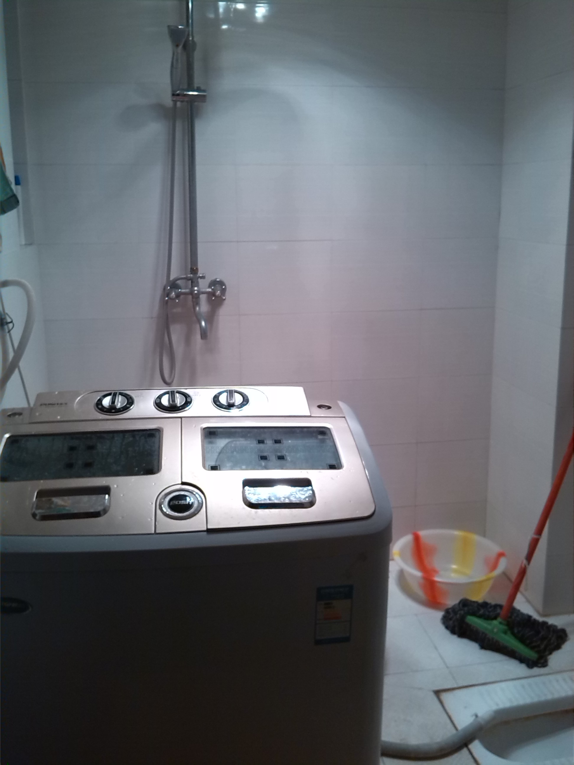 清江花苑二楼套三即买即住现浇框架房