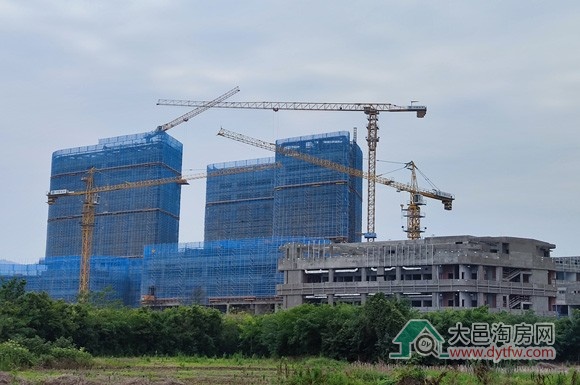 大邑县城两所医院2025年6月施工进度