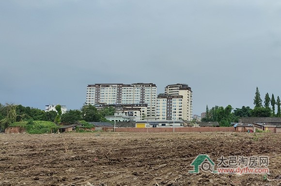 大邑县城红光小区商业地块推出 将于10月底拍卖