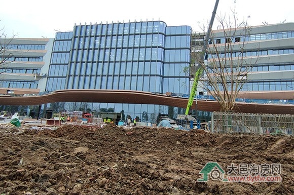 2025年11月成都市脑科学医院建设进入收官冲刺阶段